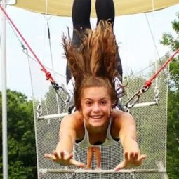 Fly Mile High Trapeze - Kids & Teens Class